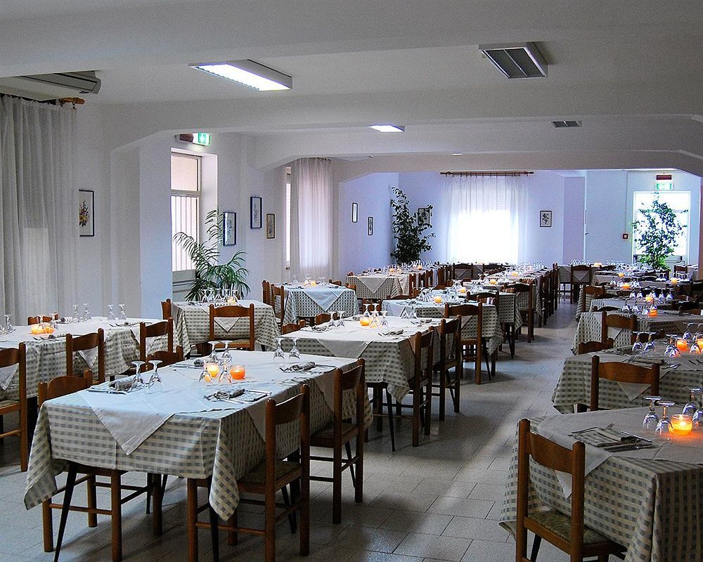 Hotel Castelsardo Domus Beach Extérieur photo