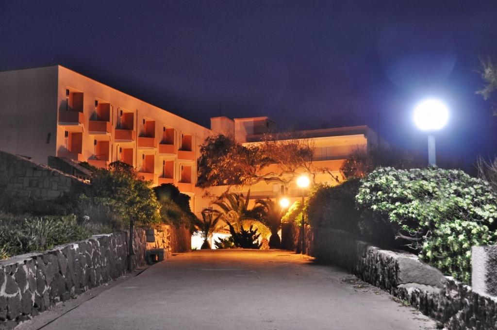 Hotel Castelsardo Domus Beach Extérieur photo